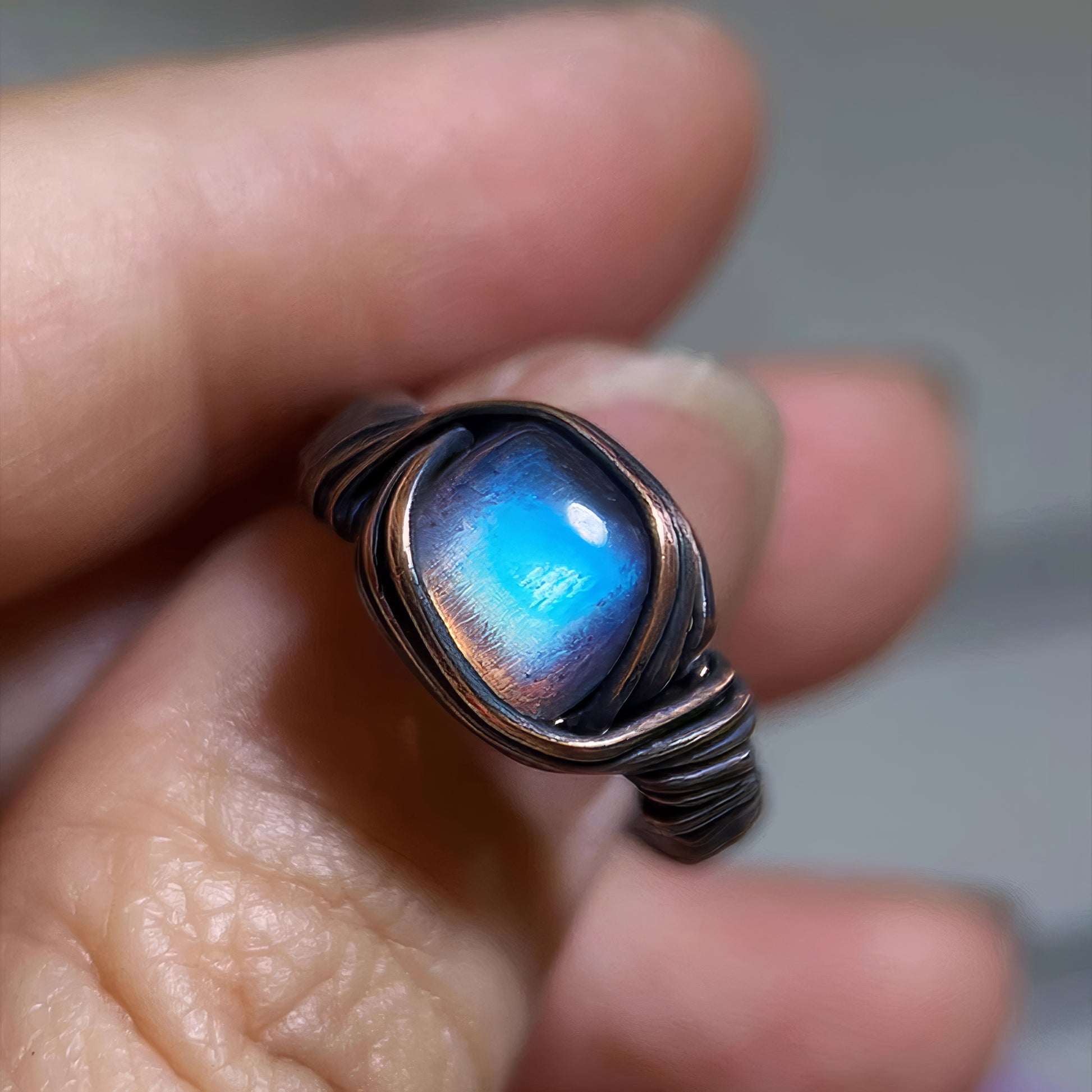 Radiant Light Labradorite Handmade Ring