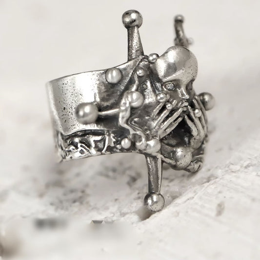 Chaser of Light Vintage Silver Ring